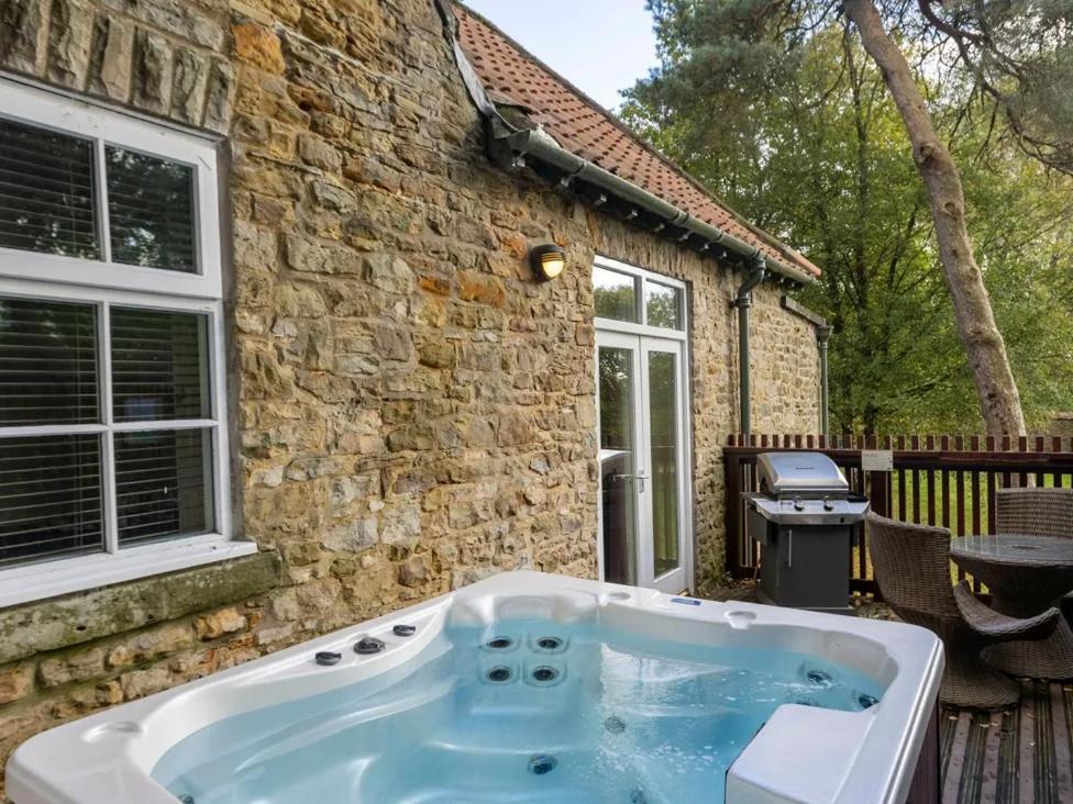 Keldy Forest Cabins - Forest Holidays Pickering Luaran gambar